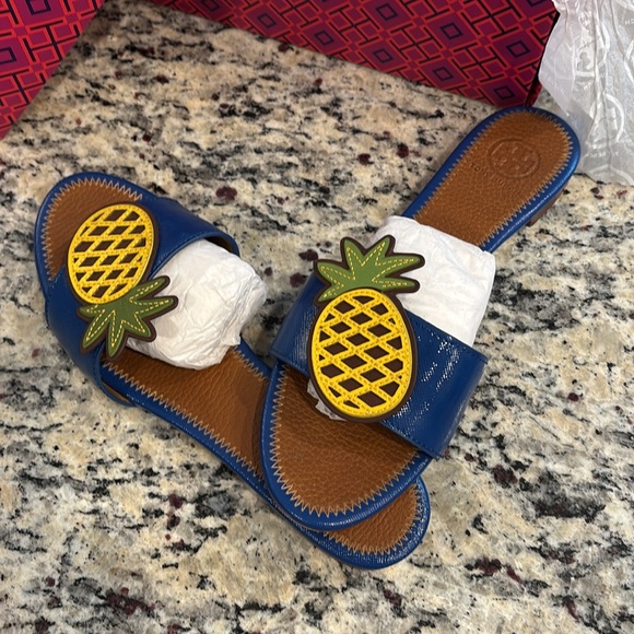 Tory Burch Neptune pineapple flat all leather slide sandals - Picture 4 of 13